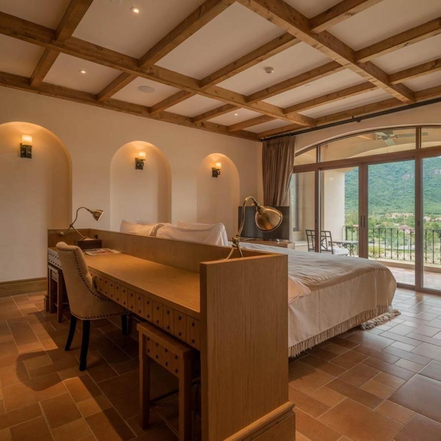 Toscana Town Square Suites Mu Si Extérieur photo