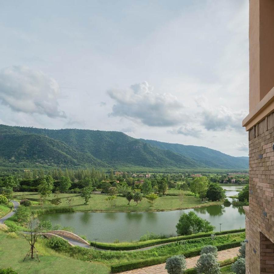 Toscana Town Square Suites Mu Si Extérieur photo