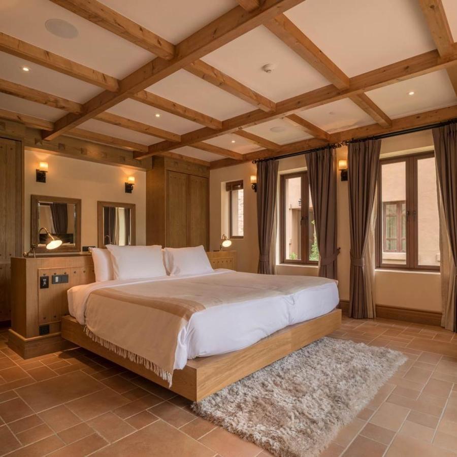Toscana Town Square Suites Mu Si Extérieur photo